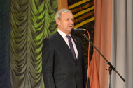 Александр Скляров поздравил новооскольцев с Днём защитника Отечества
