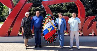 Депутаты регионального парламента приняли участие в памятных мероприятиях, посвящённых Дню Победы