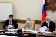 Комитеты Думы приступили к рассмотрению  бюджета области на 2021 год и плановый период 2022-2023 годов