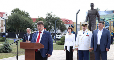 Председатель облдумы Юрий Клепиков принял участие в открытии мемориала воинской доблести прокуроров 